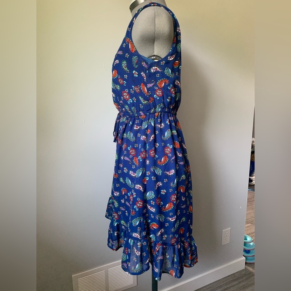 Blue dress with elastic waist - Picture 4 of 11